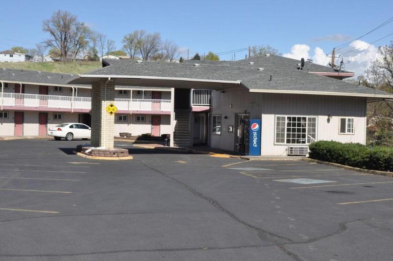 Motel 6 Pendleton, Or - West ภายนอก รูปภาพ