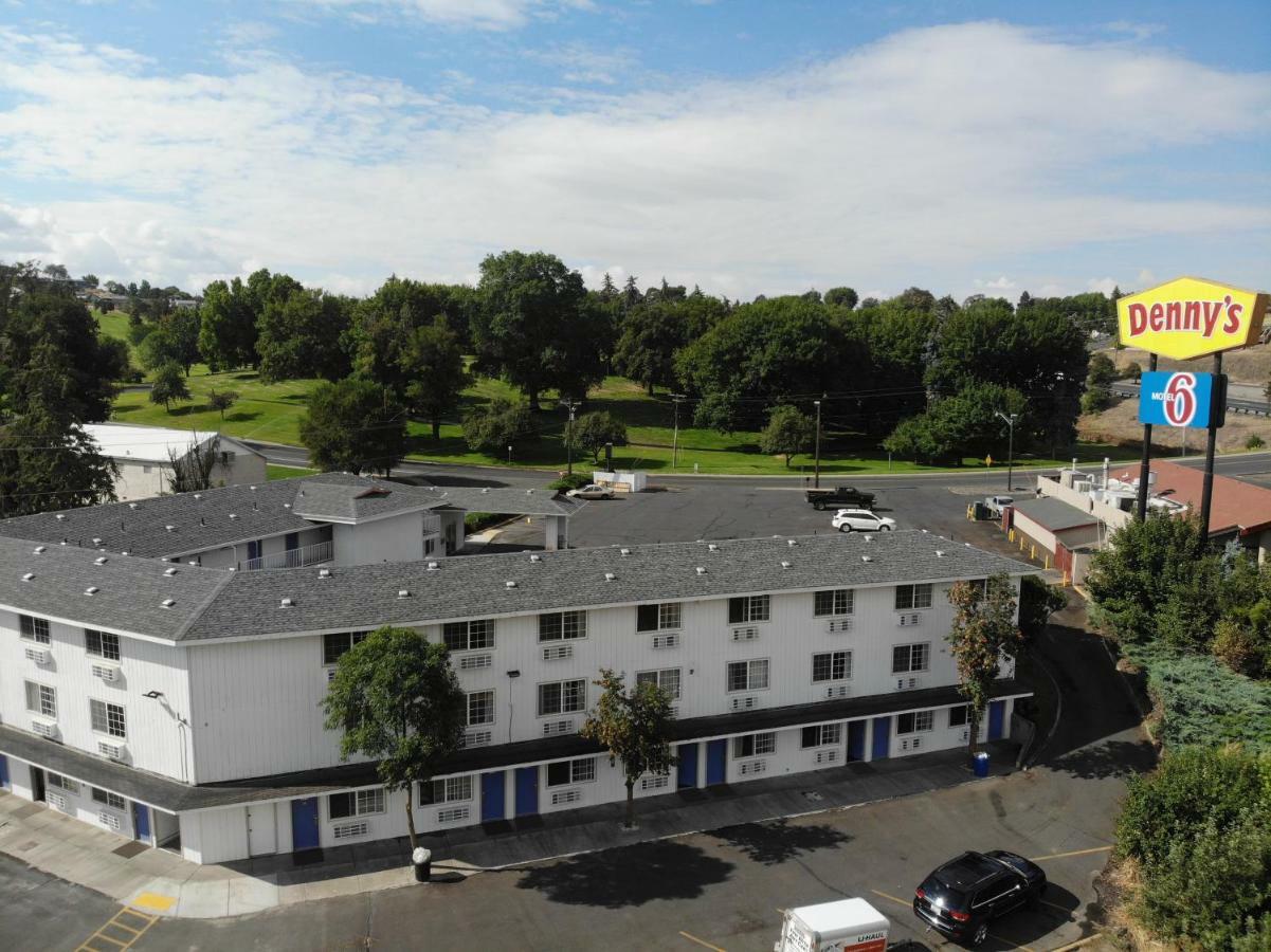 Motel 6 Pendleton, Or - West ภายนอก รูปภาพ